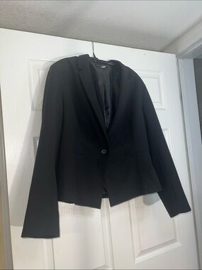 Simply Styled Black Women's Single-Button Tailored Blazer